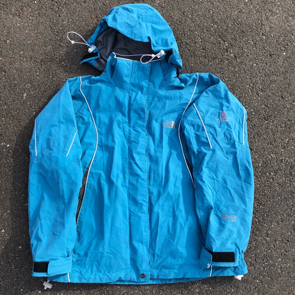 WOMEN’S NORTH FACE GORE-TEX SUMMIT SERIES JACKET